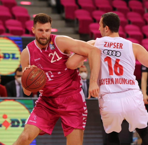 店的每一个 店的每一个